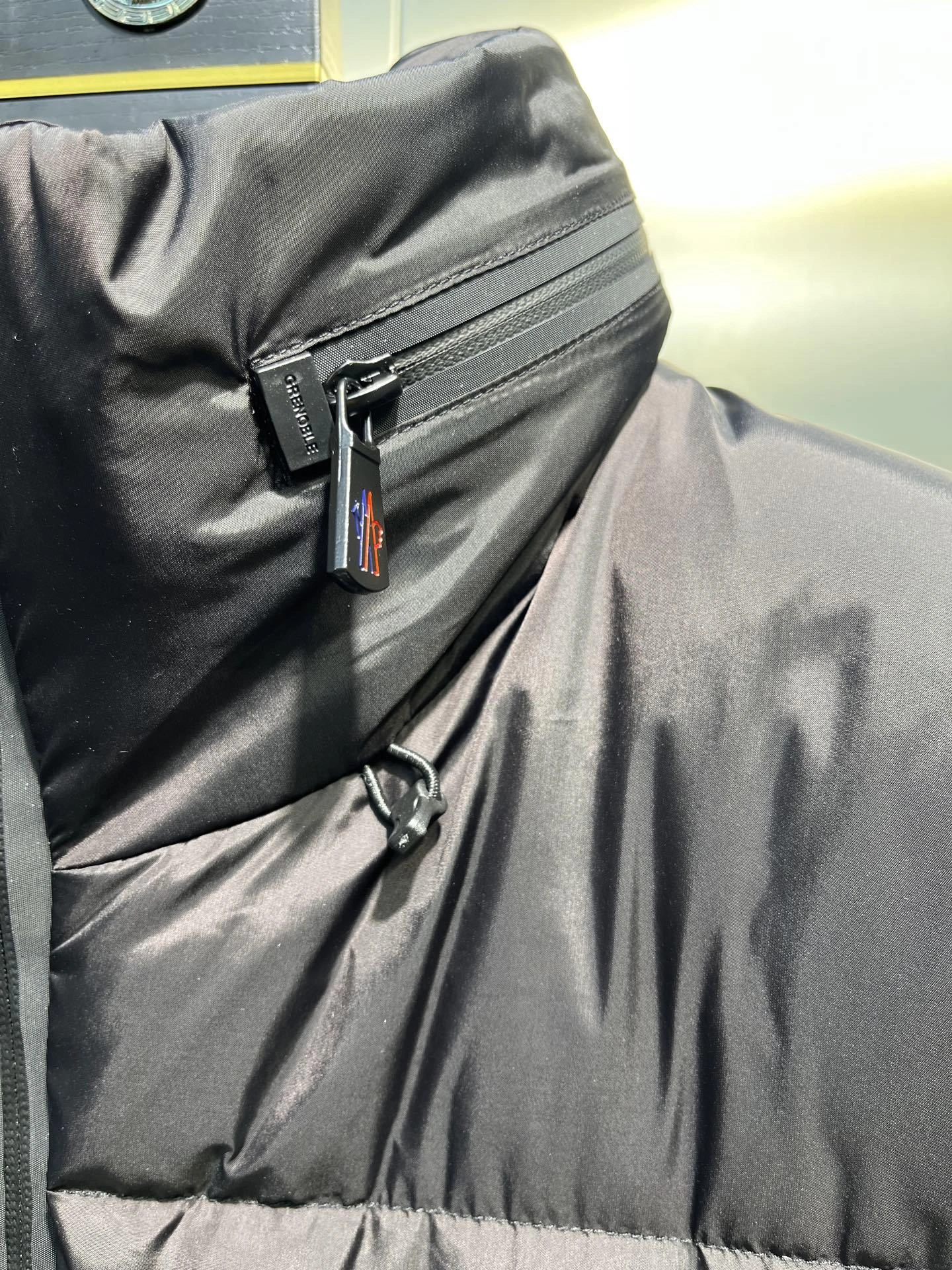 wg.luxury-- 7o9385r Down jacket white duck down item: E-F431J0114